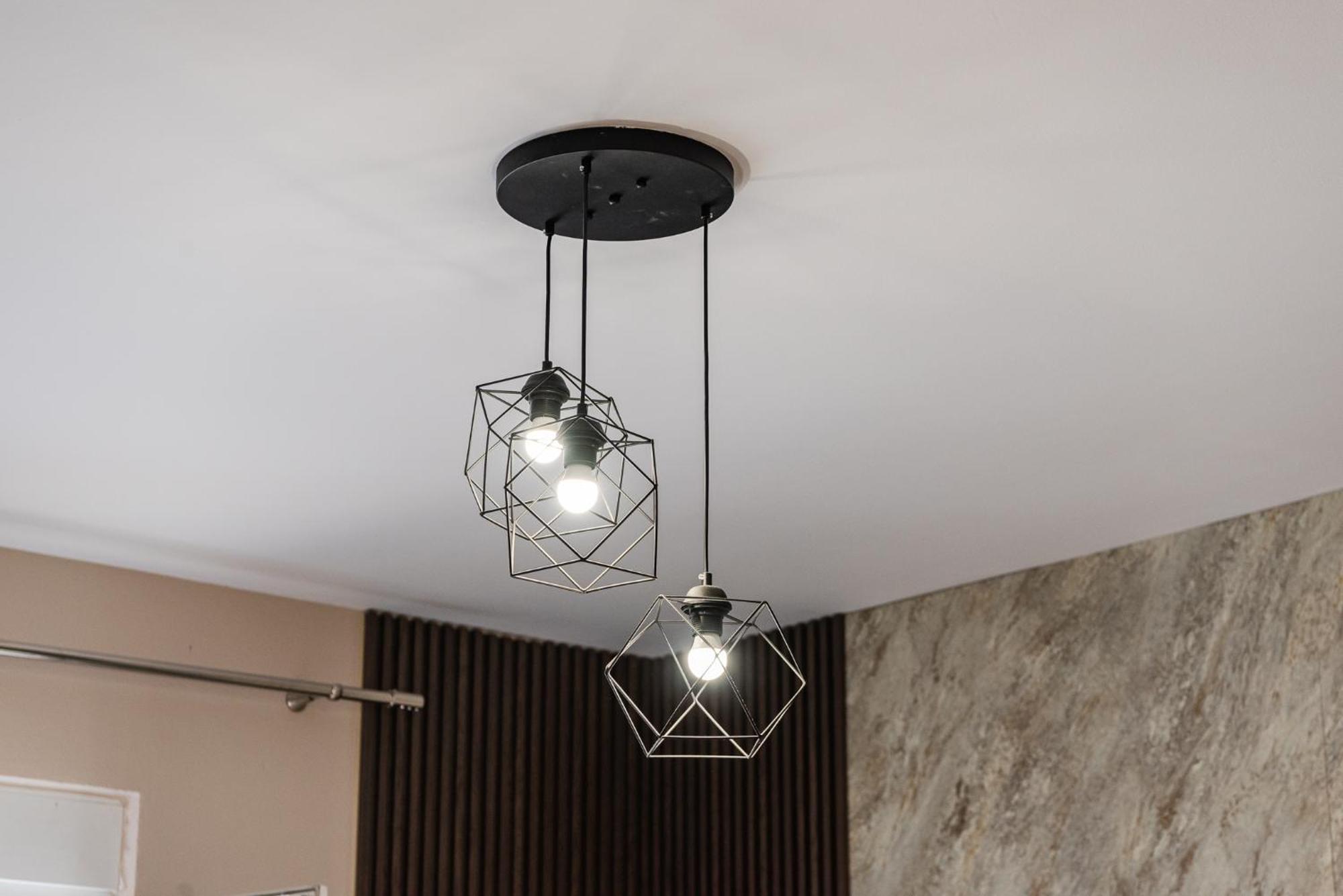 Vlorë City Center Apartments By Kondo Stays מראה חיצוני תמונה