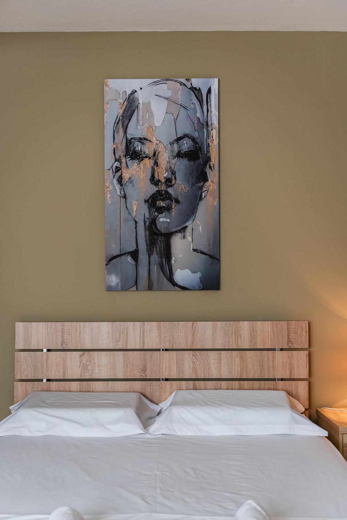 Vlorë City Center Apartments By Kondo Stays מראה חיצוני תמונה